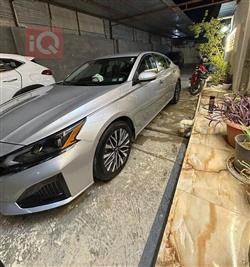 نيسان ألتيما